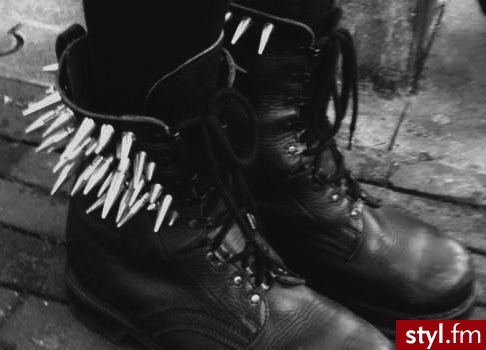 Glany Buty Moda