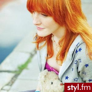 Średnie Fryzury