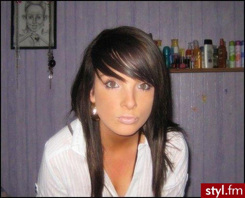 Średnie Fryzury