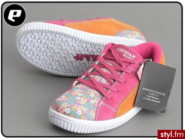 Pozostałe Buty Moda
