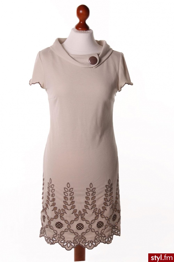 Sukienki Moda