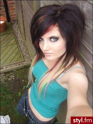 EMO Alternatywne Średnie Fryzury