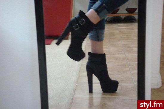 Pozostałe Buty Moda