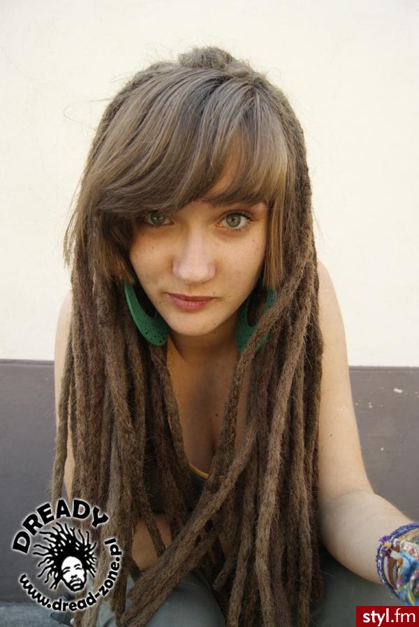 Dredy http://www.dread-zone.pl - Dredy Alternatywne Długie Fryzury