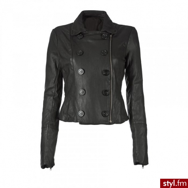 835 €, ok. 3216 zł - Pozostałe Ciuchy Moda