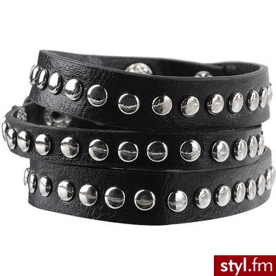 Studded Bracelet Set - Forever21 - Polyvore. Pobrano ze strony: http://www.polyvore.com/studded_bracelet_set/thing?id=11160514 - Pozostałe Dodatki Moda