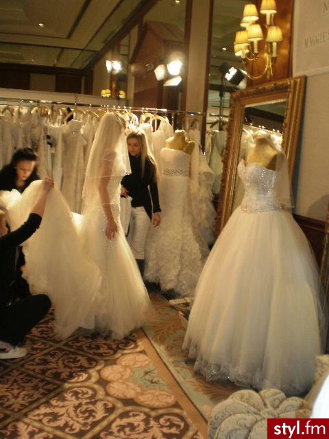 Sukienki Moda