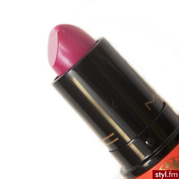 MAC Lipstick – Girl About Town. MAC Lipstick – Girl About Town - Makijaże