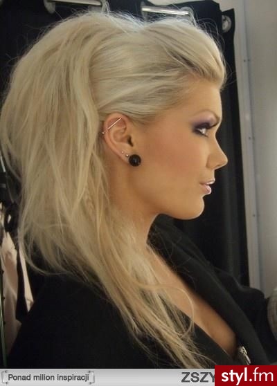 Blond Upięcie Proste Na co dzień Średnie Fryzury