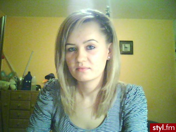 Średnie Fryzury