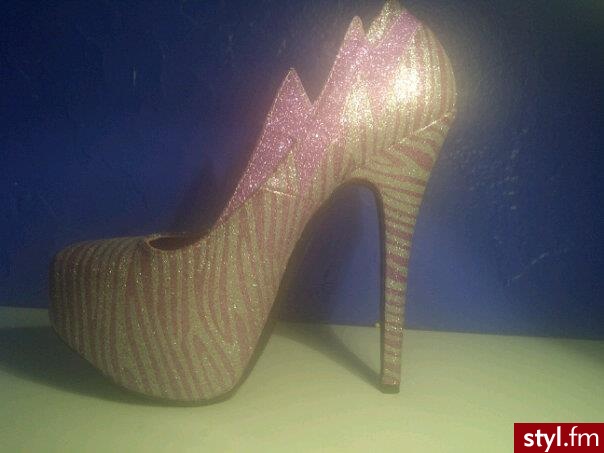 Szpilki Buty Moda