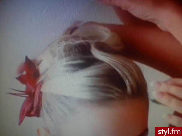 Błagam pomóżcie!!!! - Blond Rozpuszczone Proste Ślubne Długie Fryzury