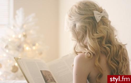 Blond Rozpuszczone Kręcone Na co dzień Długie Fryzury