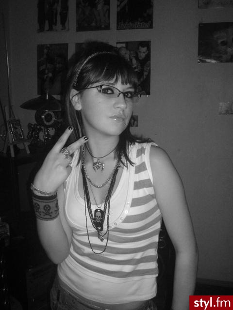 EMO Alternatywne Średnie Fryzury