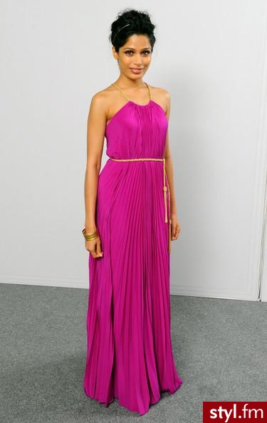 Freida Pinto - Sukienki Moda