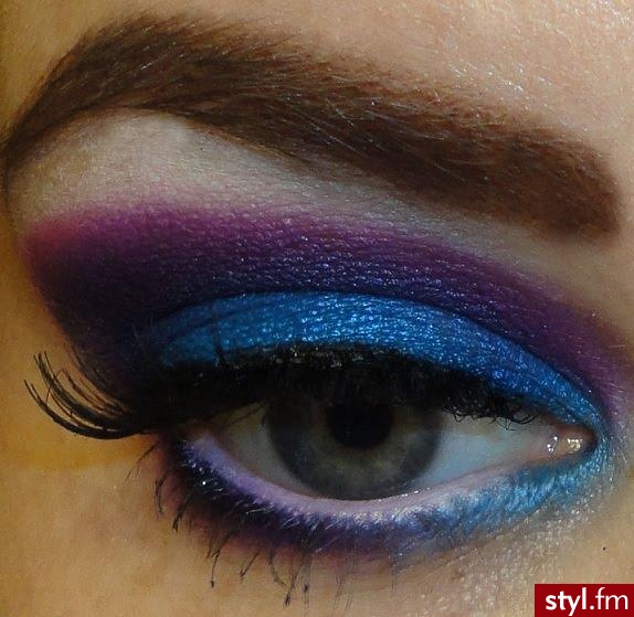 super. Lips
MAC- Style Curve - Makijaże
