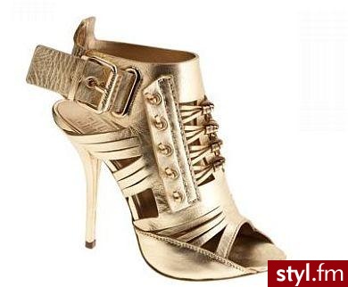 buty. Givenchy
Jeżeli już jest proszę o link - Pozostałe Buty Moda