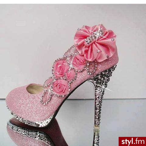 Szpilki Buty Moda