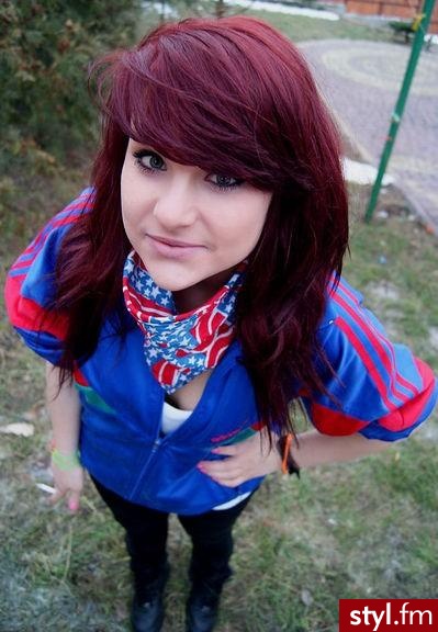 Średnie Fryzury