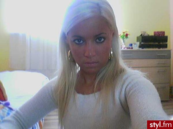Średnie Fryzury