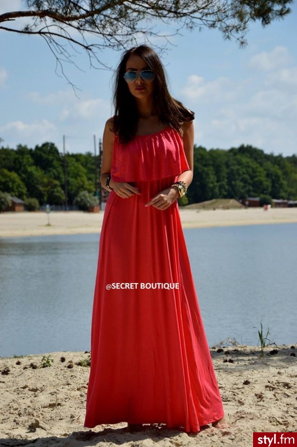 ZAPRASZAMY. JESTESMY LEGALNA FIRMA I NIE WALIMY CEN Z KOSMOSU :) https://m.facebook.com/profile.php?id=935912646427965 - Pozostałe Ciuchy Moda