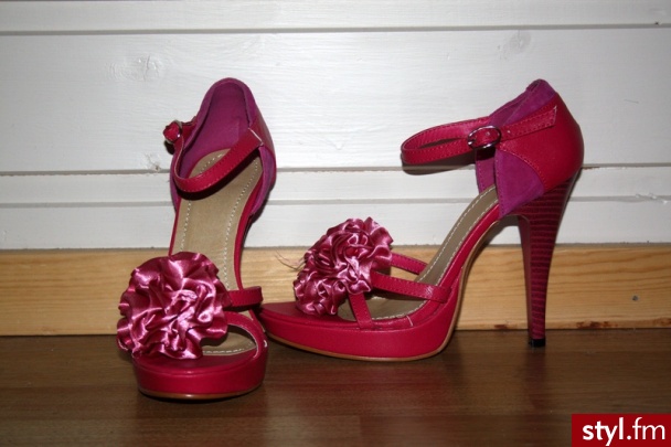 Szpilki Buty Moda