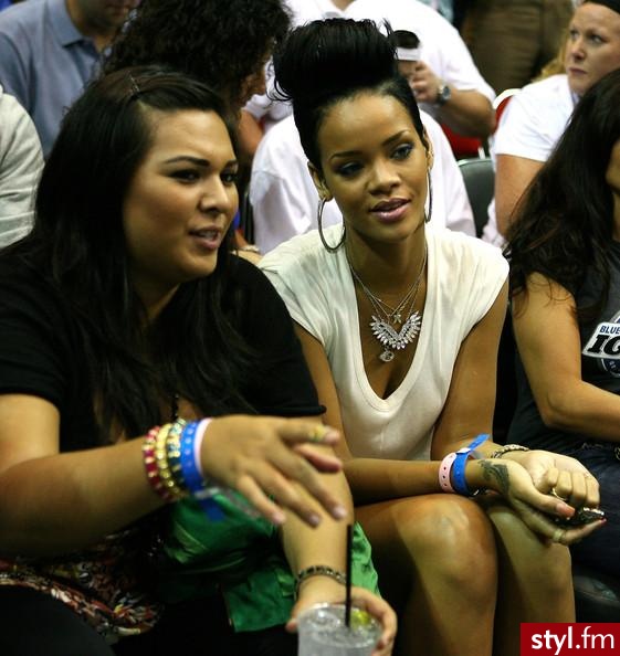 Rihanna -NBA Finals - Moda uliczna Inne Moda
