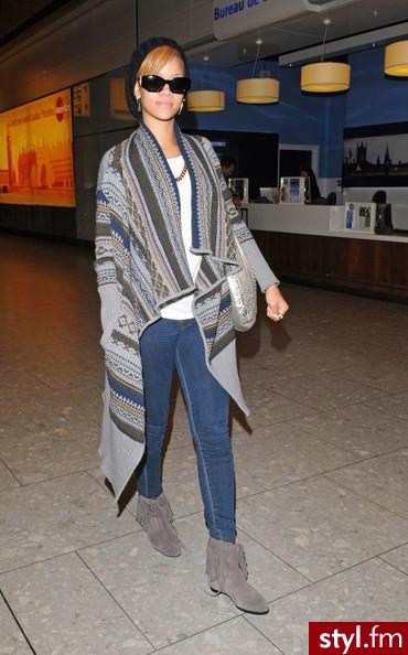 Rihanna - Moda uliczna Inne Moda