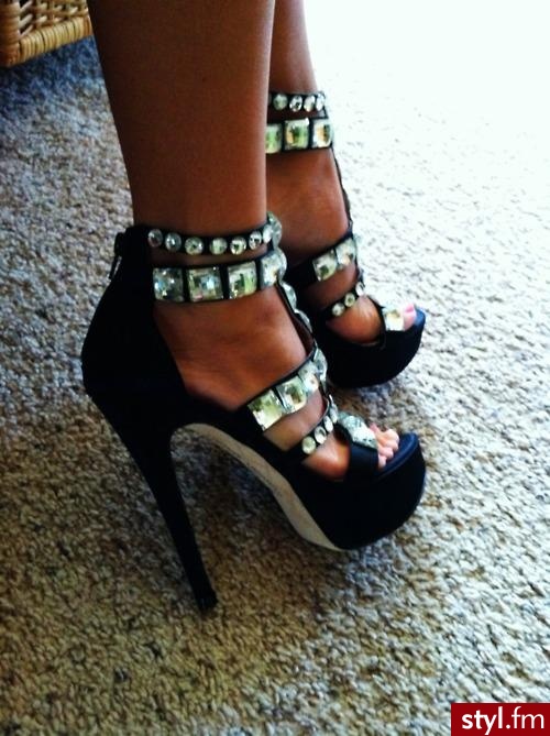 Szpilki Buty Moda