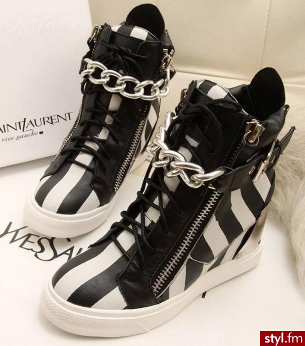 Koturny Buty Moda