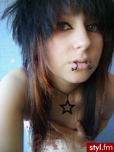 EMO Alternatywne Średnie Fryzury