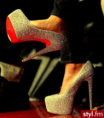 Szpilki Buty Moda