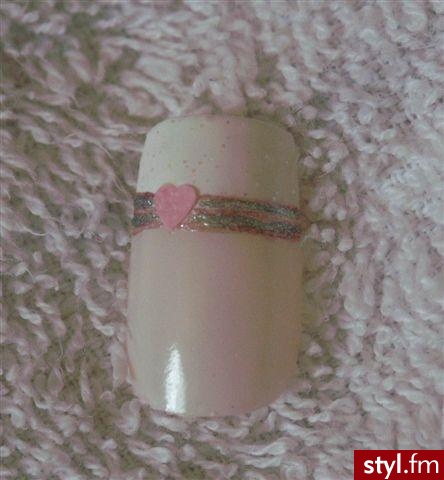 Autor: logest serce. Autor: <b>logest</b><br /> - Paznokcie