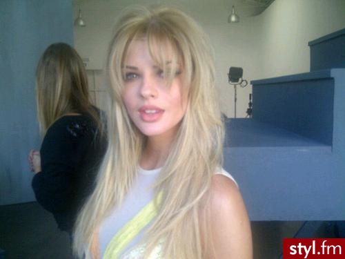 Blond Rozpuszczone Proste z grzywką Na co dzień Długie Fryzury
