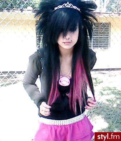 EMO Alternatywne Średnie Fryzury