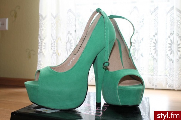 Szpilki Buty Moda