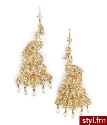 Piękne kolczyki od Juicy Couture to nowa alternatywa dla miłośniczek pawich piór! Z pewnością warte są swojej ceny ($88). - Pozostałe Dodatki Moda