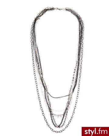 bebe Multi-Chain Necklace. Pobrano ze strony: http://www.bebe.com/bebe-Multi-Chain-Necklace/dp/B0022QA5M8?ie=UTF8&asinSearchPageIndex=3&navAsinList=B002C3BQJW%2CB002FON7TU%2CB00243KCEA%2CB0022QA5M8&field_browse=14130341&searchSize=20&n - Pozostałe Dodatki Moda
