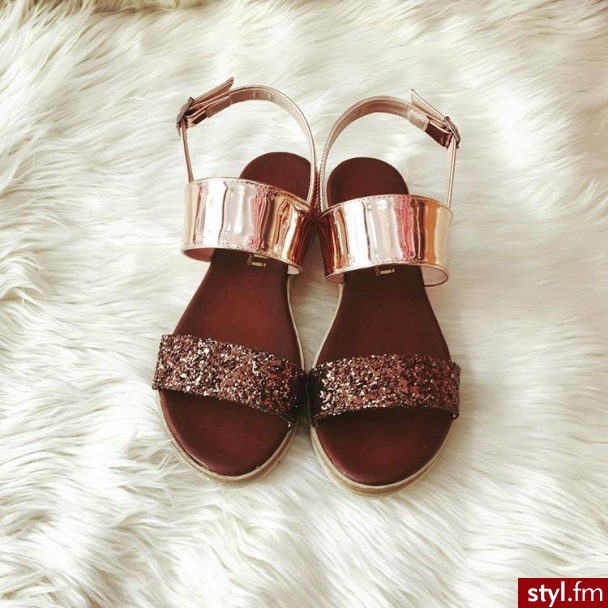 Sandały Buty Moda