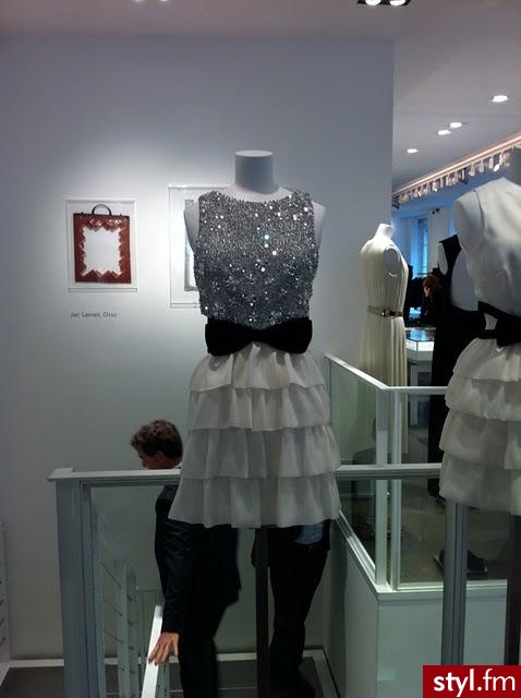 Sukienki Moda