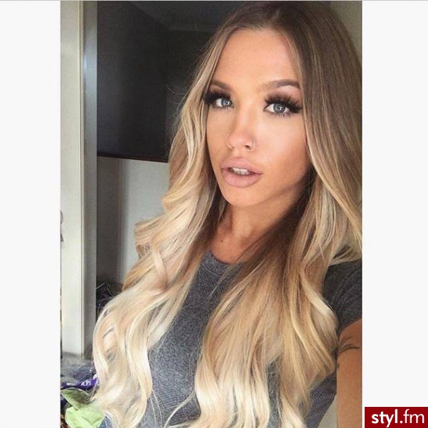 Blond Rozpuszczone Kręcone Na co dzień Długie Fryzury