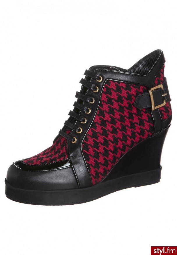 MALOLES UTY Botki na koturnie czerwony - Botki Buty Moda