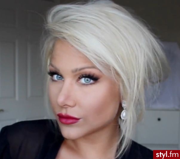Blond Upięcie Proste Na co dzień Średnie Fryzury