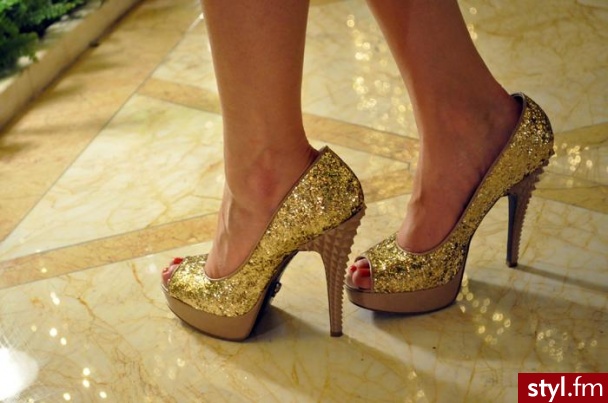 Szpilki Buty Moda