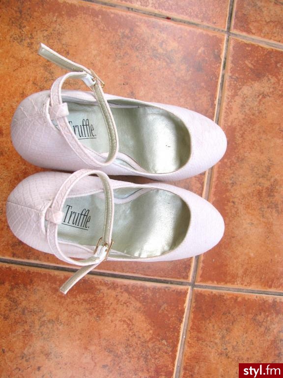 Koturny Buty Moda