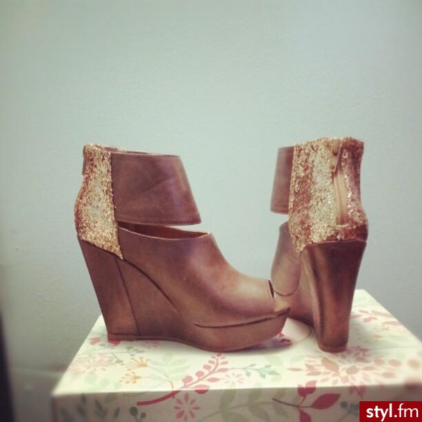 Koturny Buty Moda