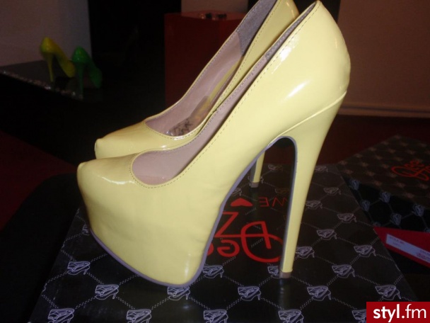 Szpilki Buty Moda