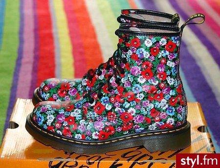 Glany Buty Moda