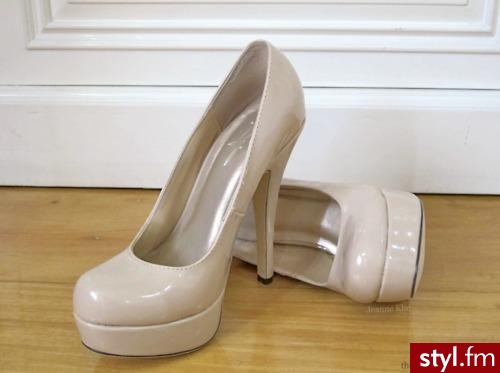 Pozostałe Buty Moda