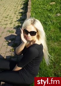 Paulina Malinauskaitė - Blond Rozpuszczone Proste Na co dzień Długie Fryzury